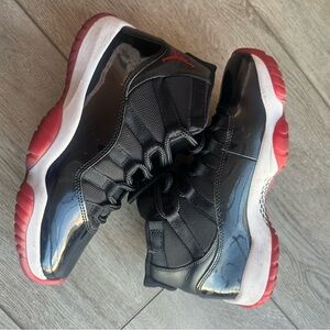 Air Jordan 11 Retro PlayOffs Bred 2019